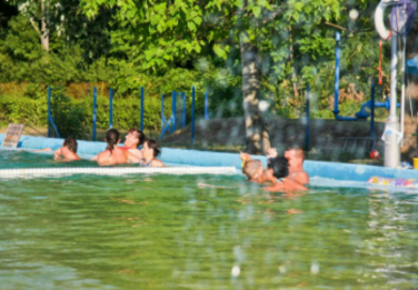 A környék fürdői